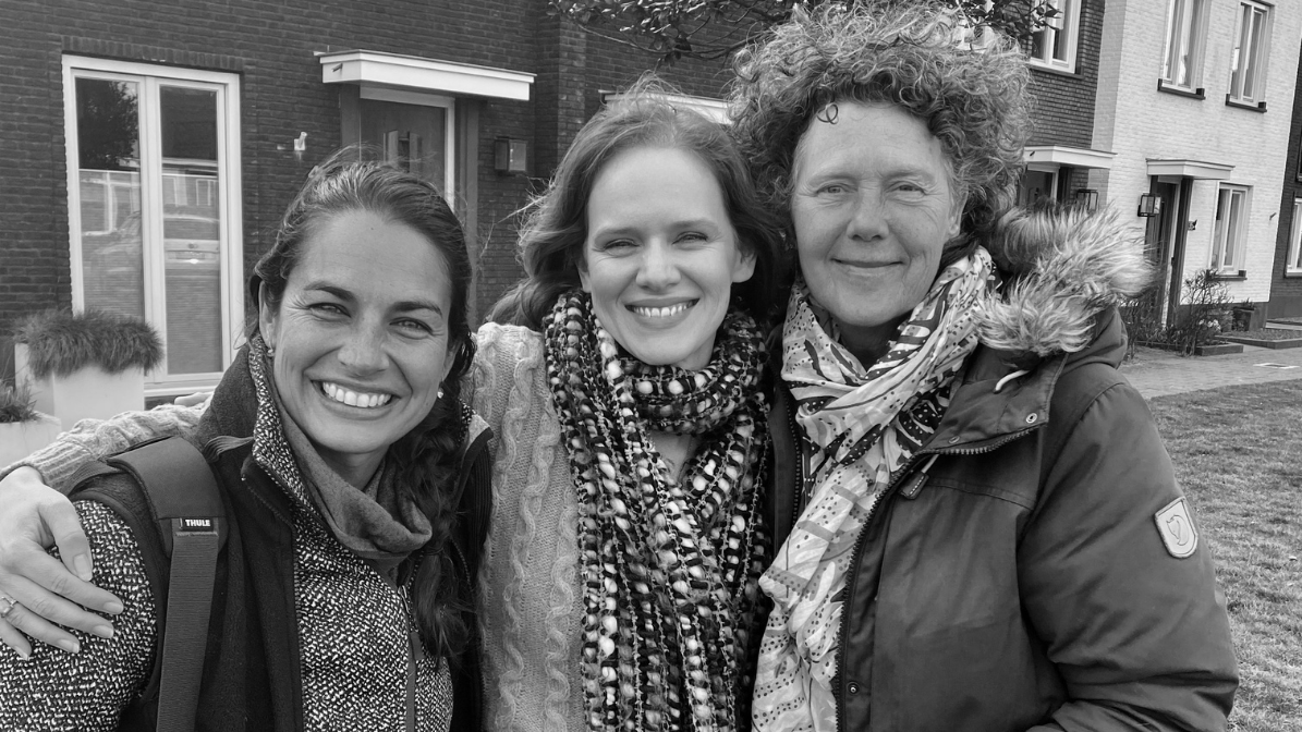 You are currently viewing 01-06 – Coming Together